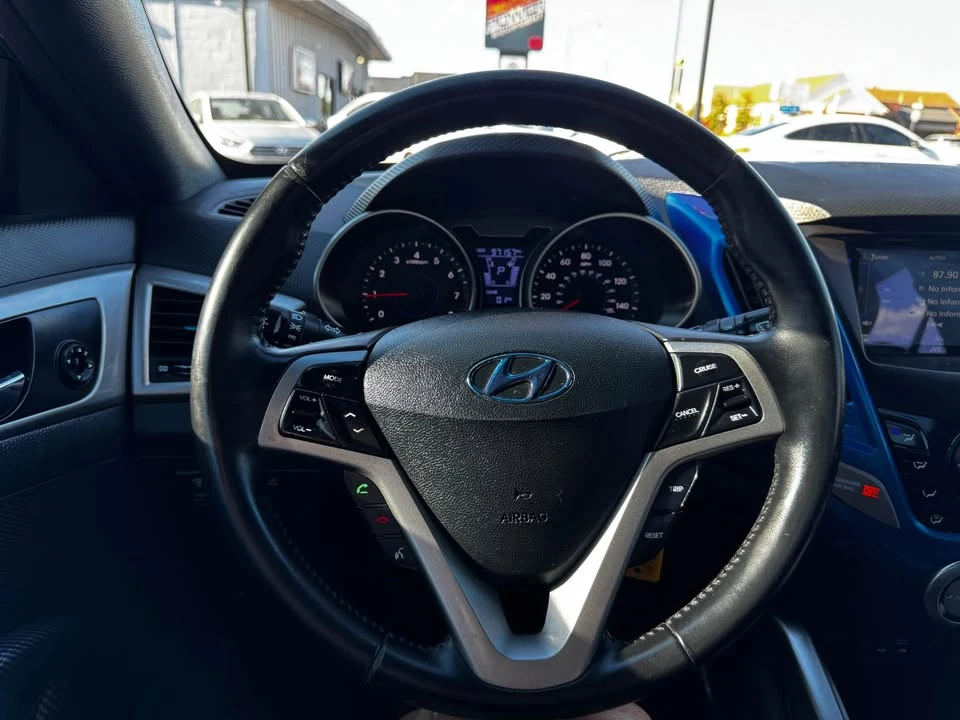 2016 Hyundai Veloster - Image 7 of 16