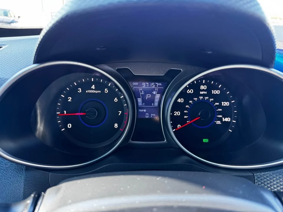 2016 Hyundai Veloster - Image 8 of 16