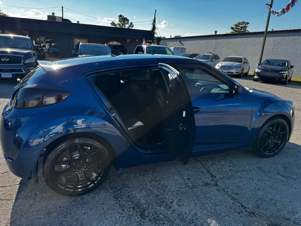 2016 Hyundai Veloster - Image 15 of 16
