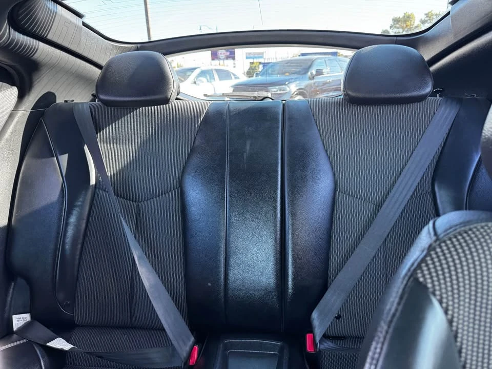 2016 Hyundai Veloster - Image 12 of 16