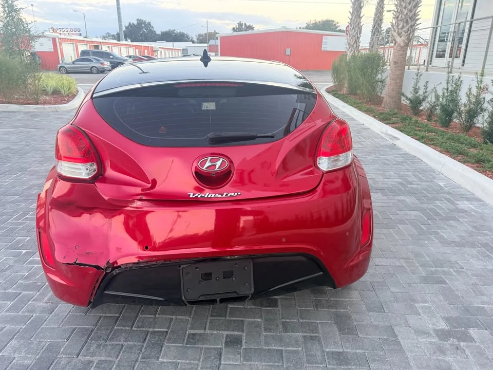 2016 Hyundai Veloster - Image 3 of 12