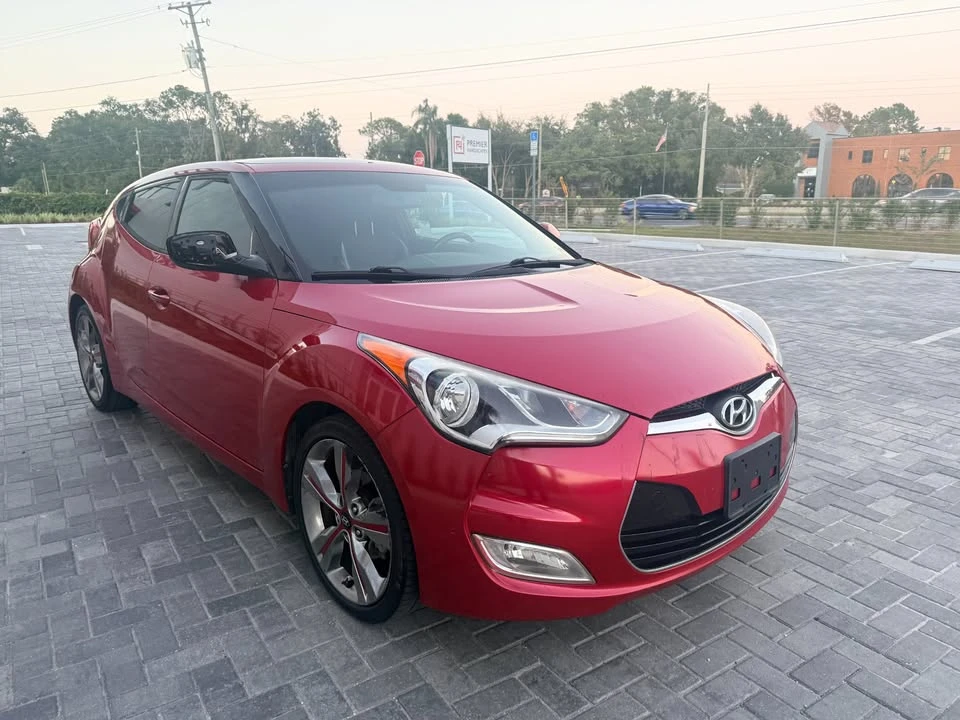 2016 Hyundai Veloster - Image 7 of 12