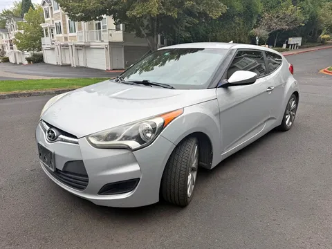 2016 Hyundai Veloster 3D Limited