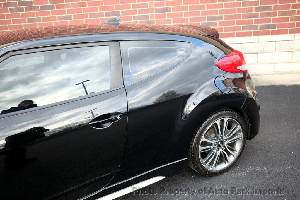 2016 Hyundai Veloster - Image 6 of 12