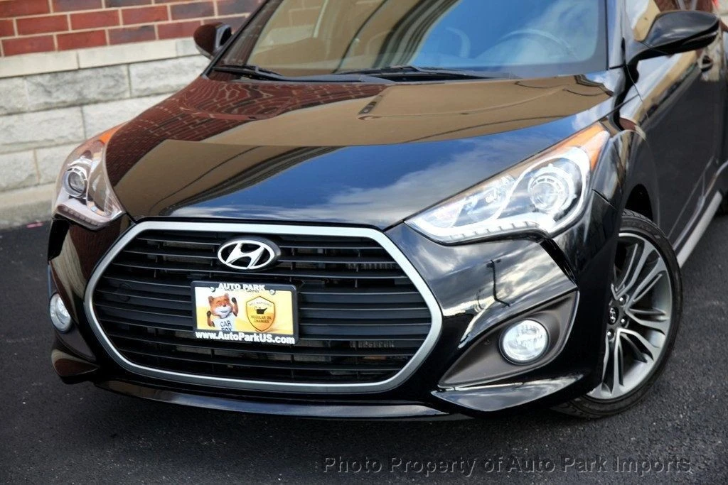 2016 Hyundai Veloster - Image 8 of 12