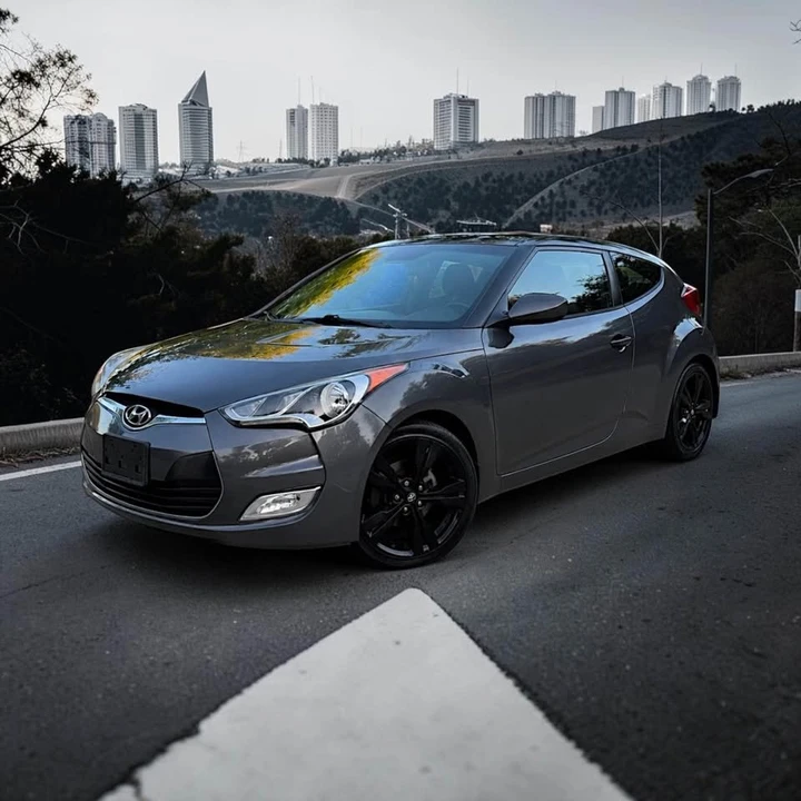 2016 Hyundai Veloster - Image 3 of 18