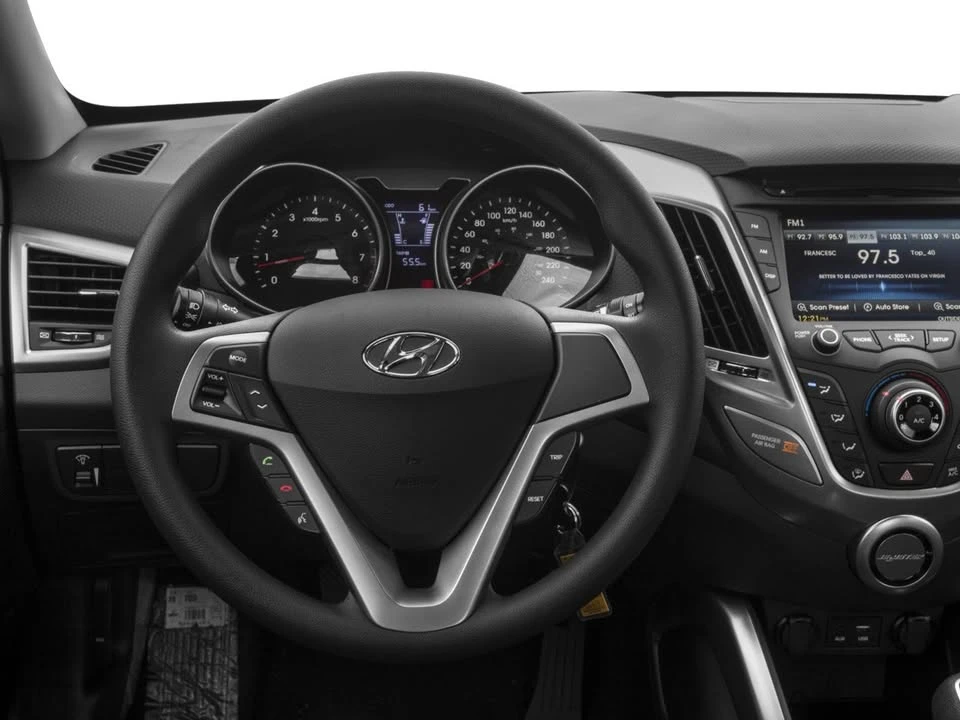 2016 Hyundai Veloster - Image 4 of 12