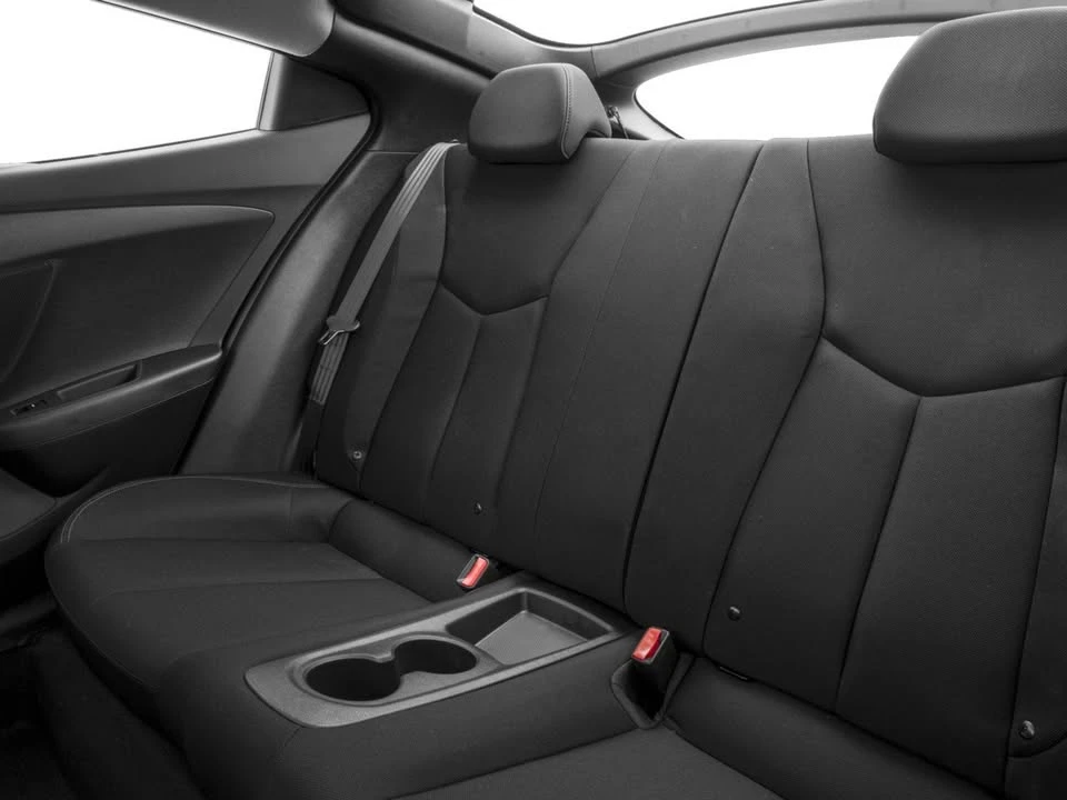 2016 Hyundai Veloster - Image 10 of 12