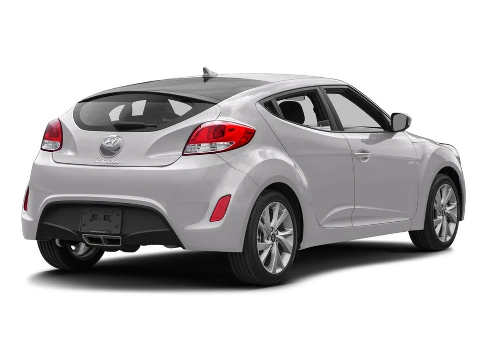 2016 Hyundai Veloster - Image 2 of 12