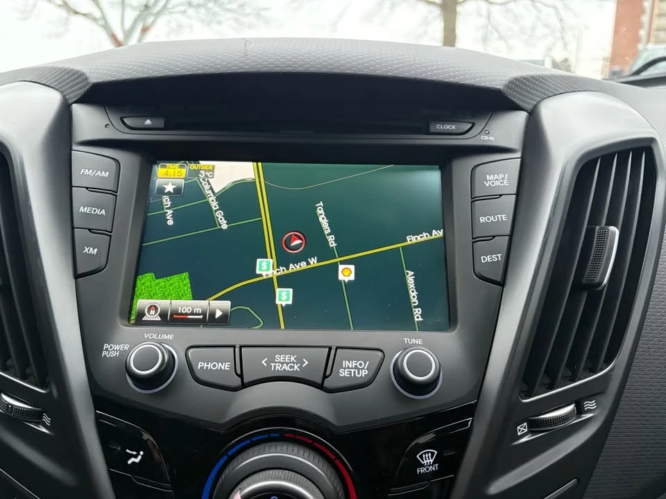2016 Hyundai Veloster - Image 17 of 20