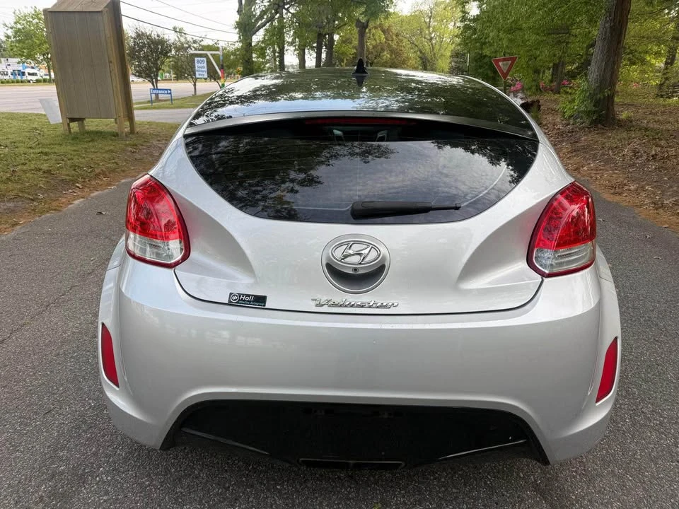 2016 Hyundai Veloster - Image 6 of 19