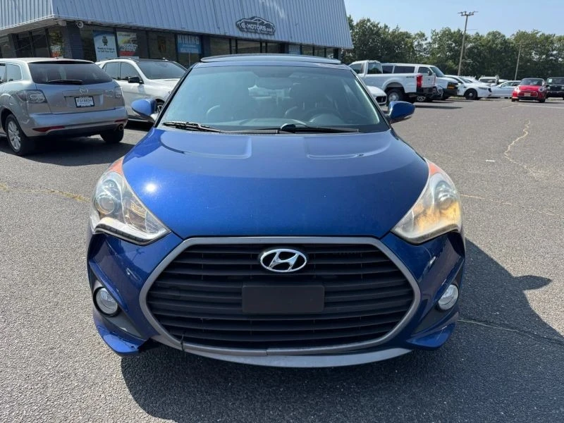 2016 Hyundai Veloster - Image 9 of 12
