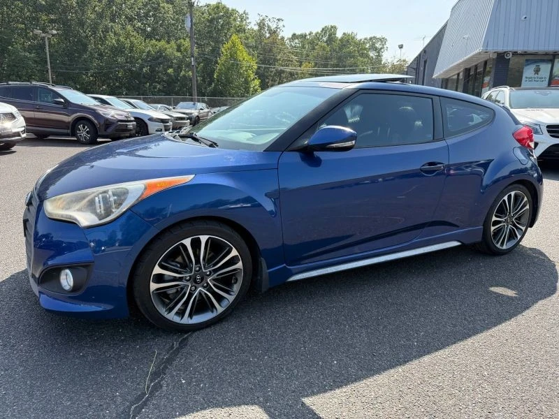 2016 Hyundai Veloster - Image 2 of 12