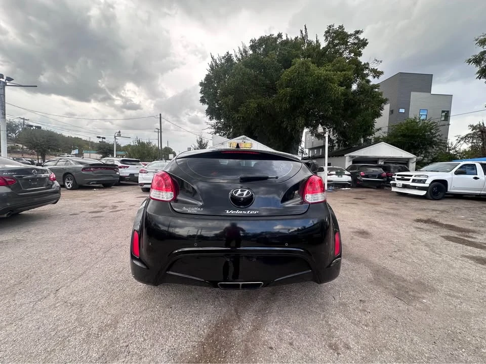 2016 Hyundai Veloster - Image 6 of 14