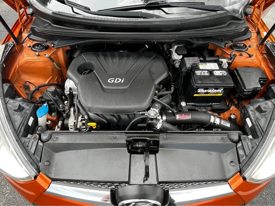 2016 Hyundai Veloster - Image 18 of 18