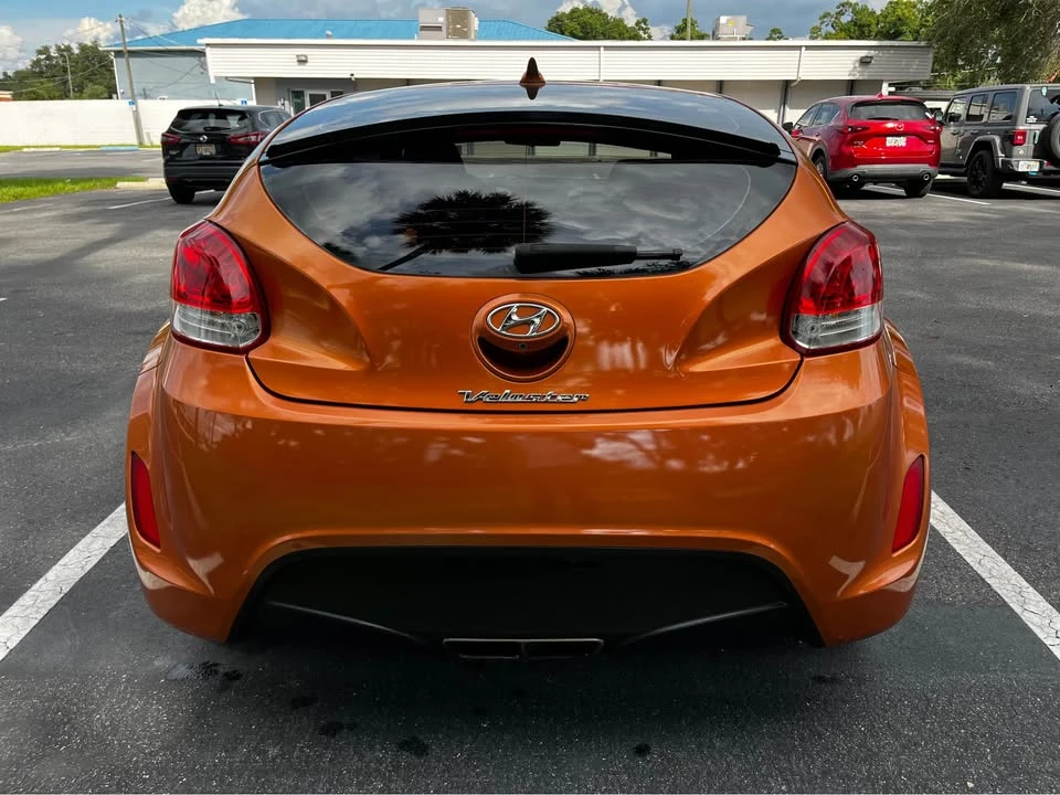 2016 Hyundai Veloster - Image 5 of 18