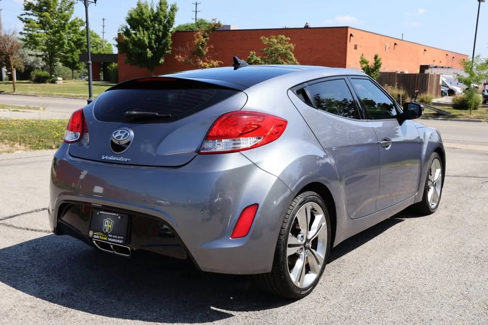 2016 Hyundai Veloster - Image 6 of 20