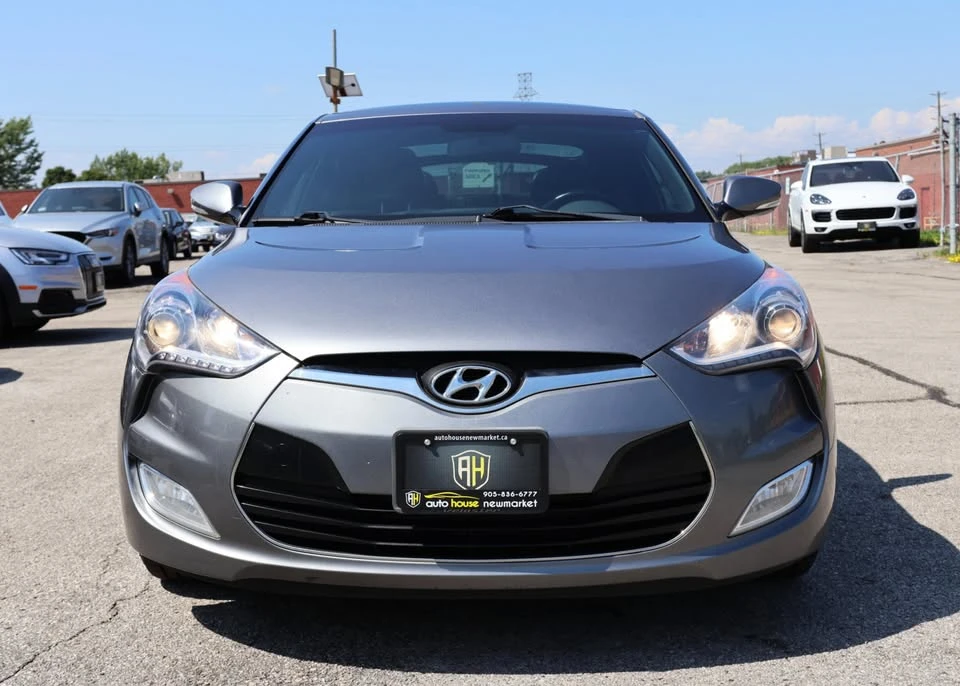 2016 Hyundai Veloster - Image 9 of 20