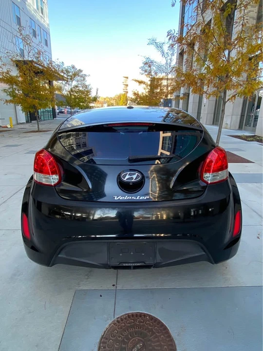 2016 Hyundai Veloster - Image 6 of 19