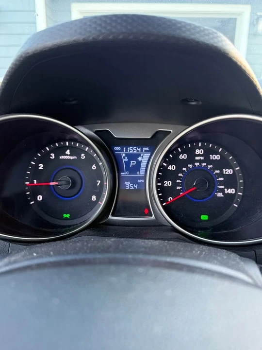 2016 Hyundai Veloster - Image 7 of 8