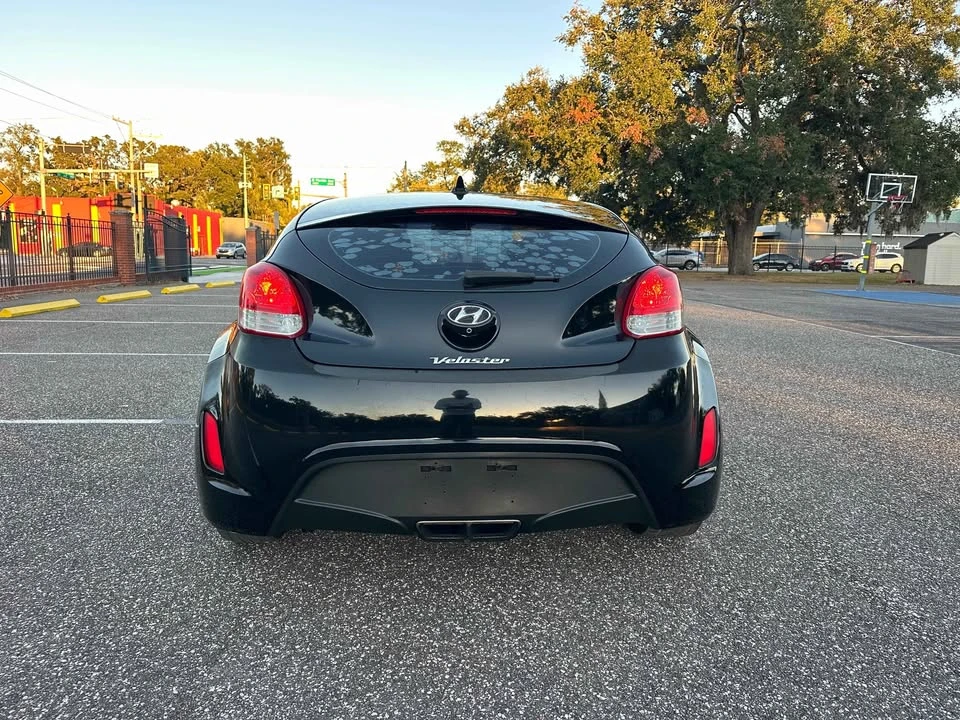 2016 Hyundai Veloster - Image 6 of 16