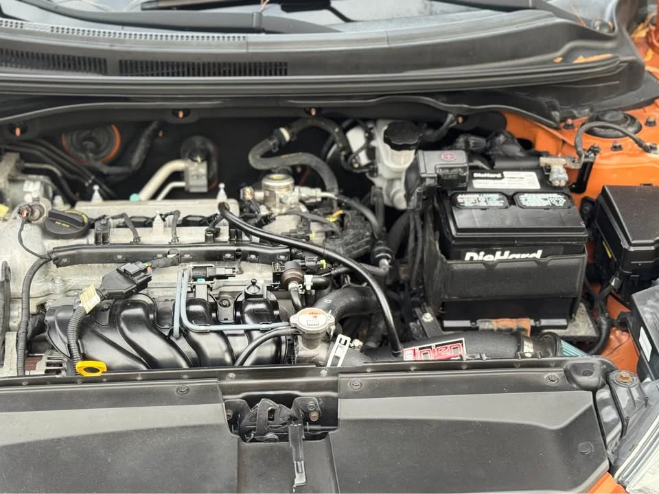 2016 Hyundai Veloster - Image 4 of 7
