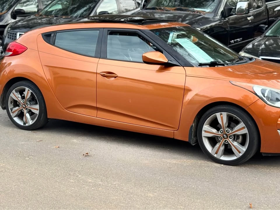 2016 Hyundai Veloster - Image 7 of 7