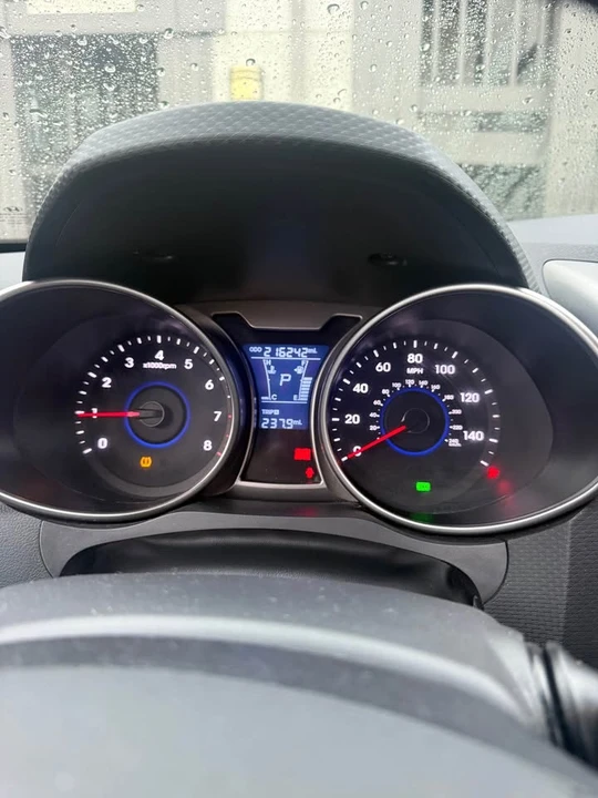 2016 Hyundai Veloster - Image 3 of 7