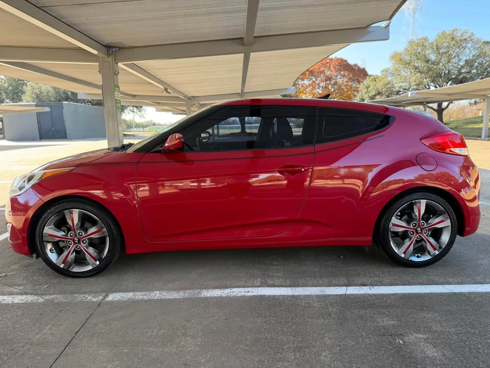 2016 Hyundai Veloster - Image 4 of 19