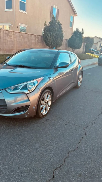 2016 Hyundai Veloster - Image 7 of 20