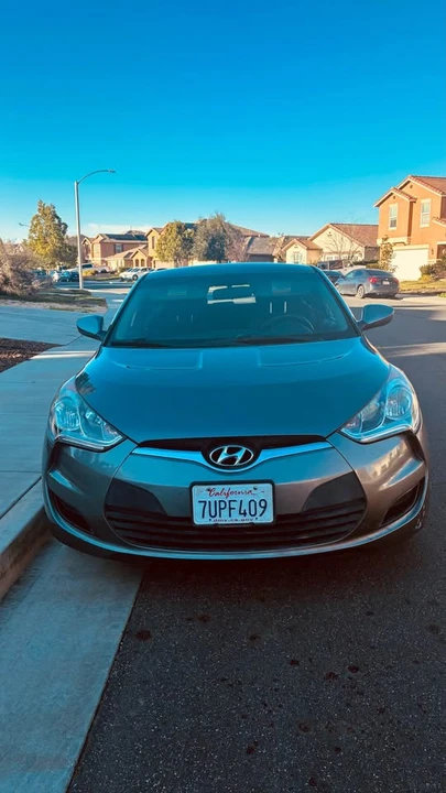 2016 Hyundai Veloster - Image 11 of 20
