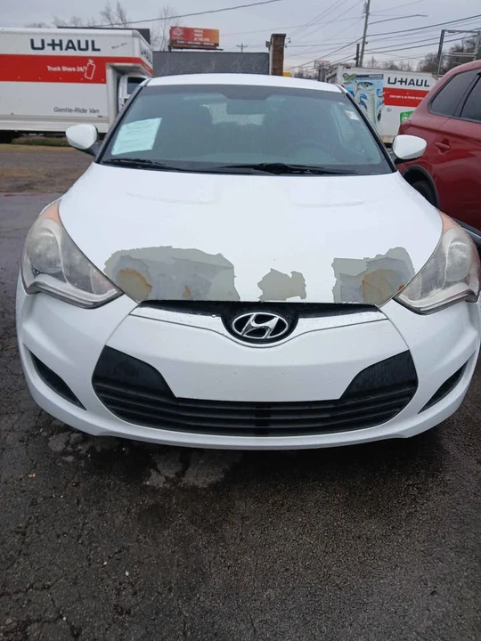2016 Hyundai Veloster - Image 2 of 9