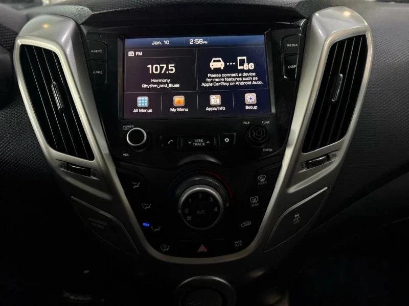 2016 Hyundai Veloster - Image 13 of 20