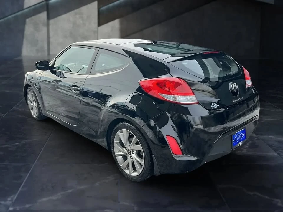 2016 Hyundai Veloster - Image 4 of 20