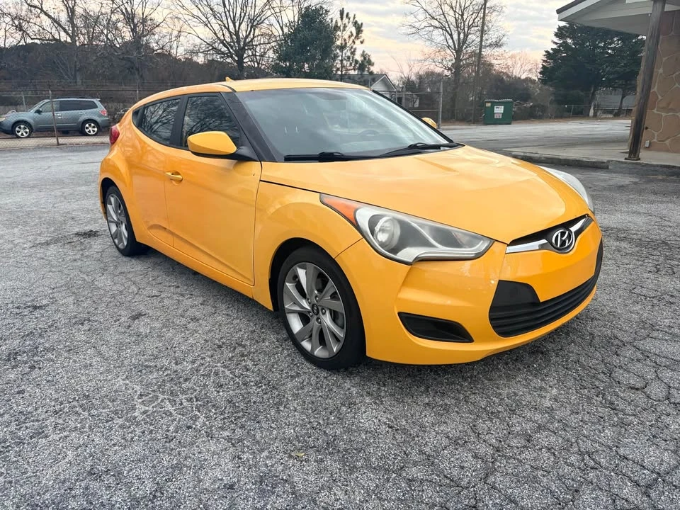 2016 Hyundai Veloster - Image 3 of 10