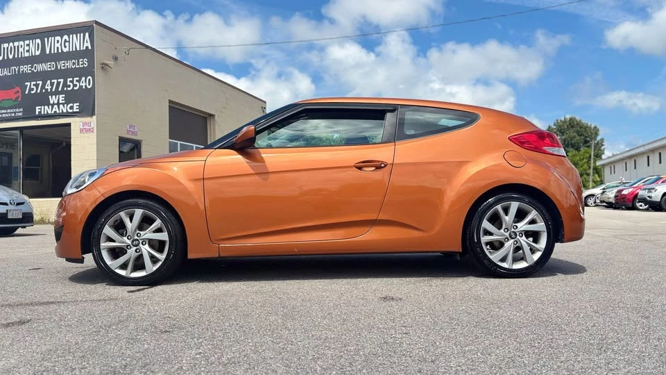 2016 Hyundai Veloster - Image 4 of 14