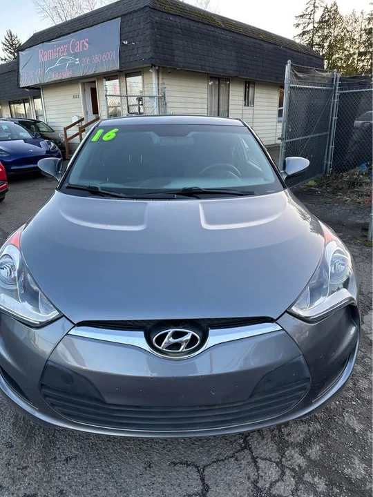 2016 Hyundai Veloster - Image 7 of 11