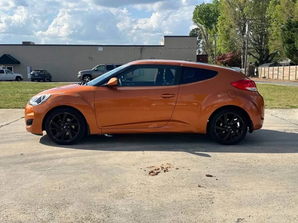 2016 Hyundai Veloster - Image 7 of 14