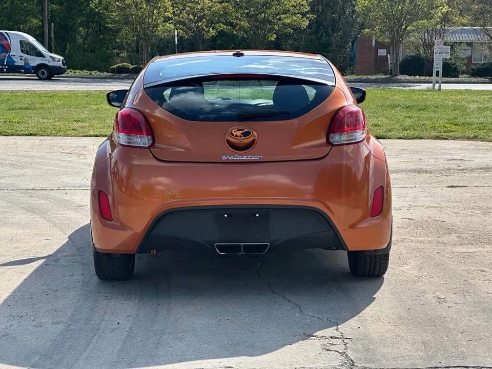2016 Hyundai Veloster - Image 5 of 14