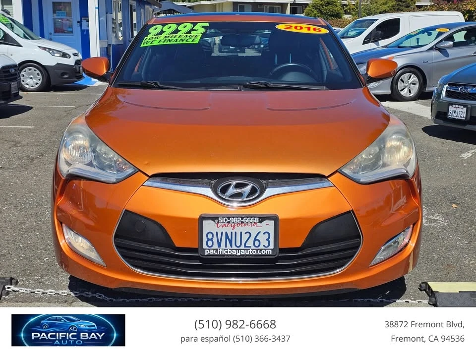 2016 Hyundai Veloster - Image 2 of 20