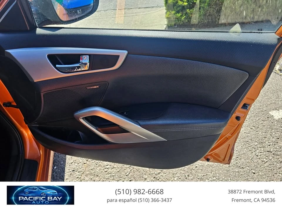 2016 Hyundai Veloster - Image 12 of 20