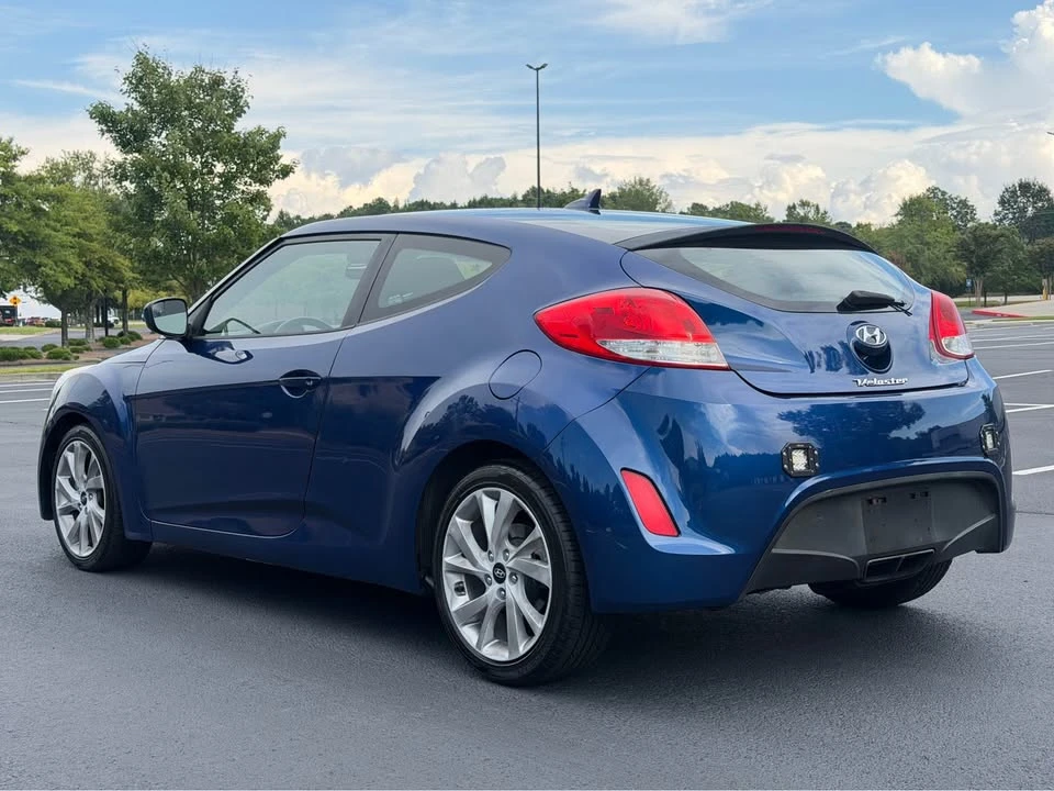 2016 Hyundai Veloster - Image 7 of 20