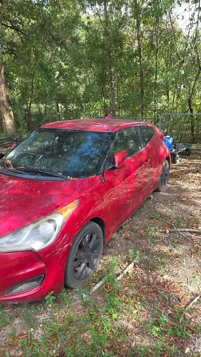 2016 Hyundai Veloster - Image 3 of 8