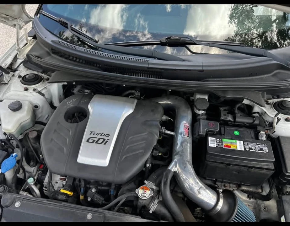 2016 Hyundai Veloster - Image 16 of 16