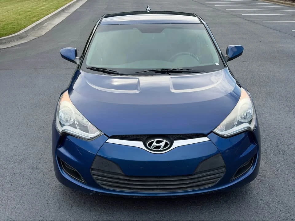 2016 Hyundai Veloster - Image 2 of 20