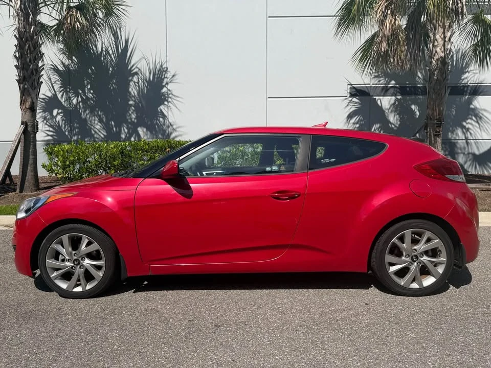2016 Hyundai Veloster - Image 6 of 20