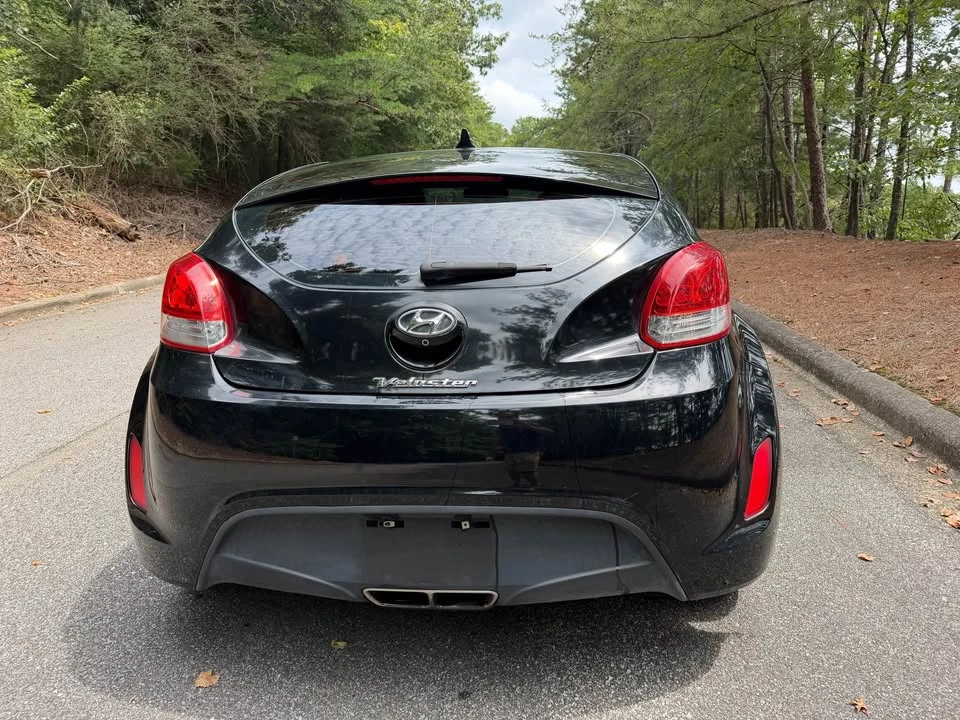 2016 Hyundai Veloster - Image 6 of 18