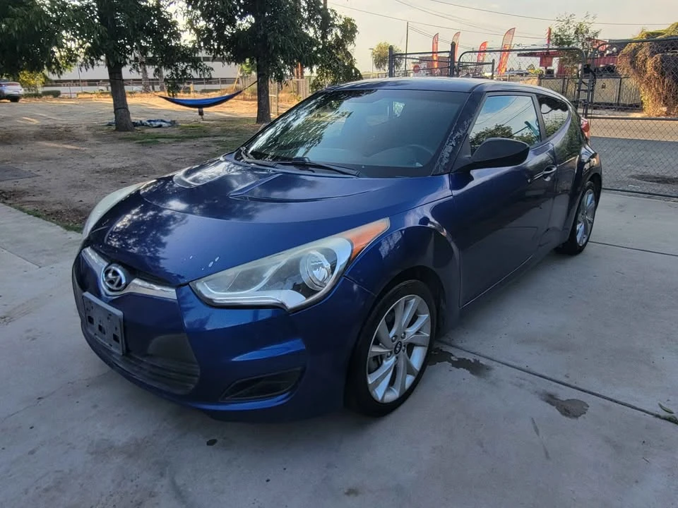 2016 Hyundai Veloster - Image 4 of 13