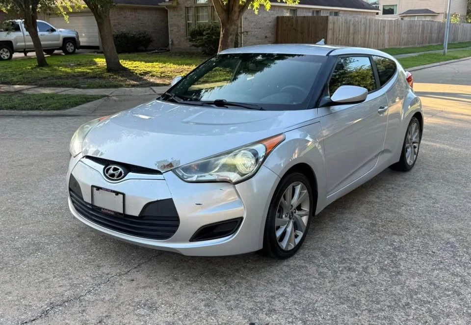 2016 Hyundai Veloster - Image 5 of 20