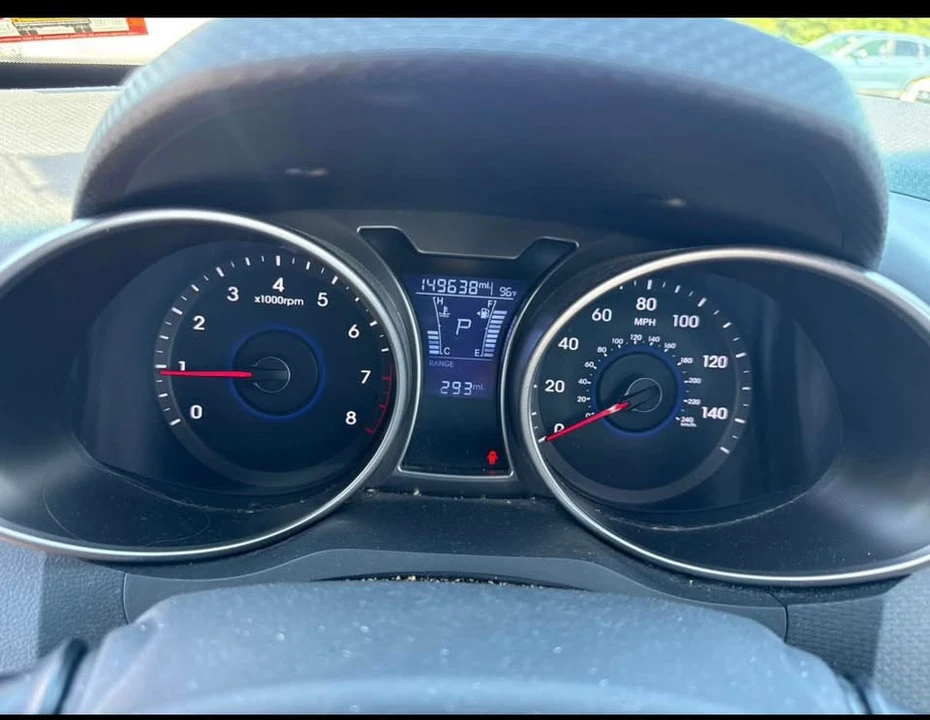 2016 Hyundai Veloster - Image 6 of 12